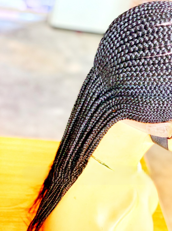 perruque tressée passe mèche