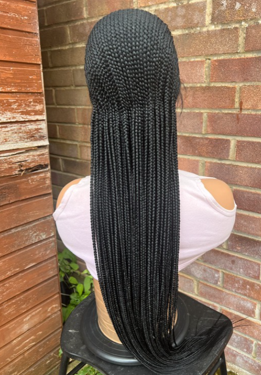 Perruque tressée passe mèche tous derrière
