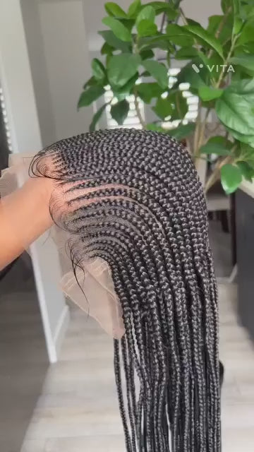 Perruque tressée passe mèche tous derrière