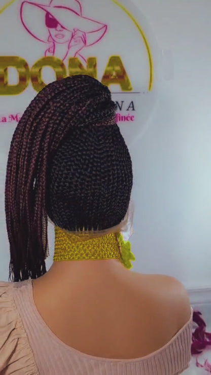 Perruque tresse en passe mèche en ponpom